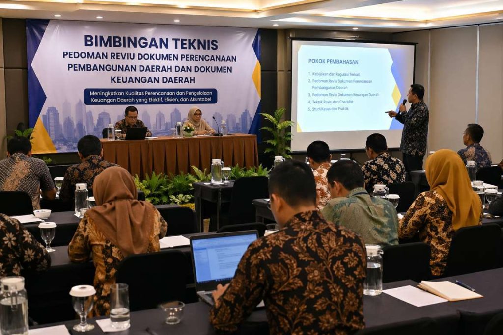 Bimtek Pedoman Reviu Dokumen Perencanaan Pembangunan Daerah Dan Dokumen Keuangan Daerah